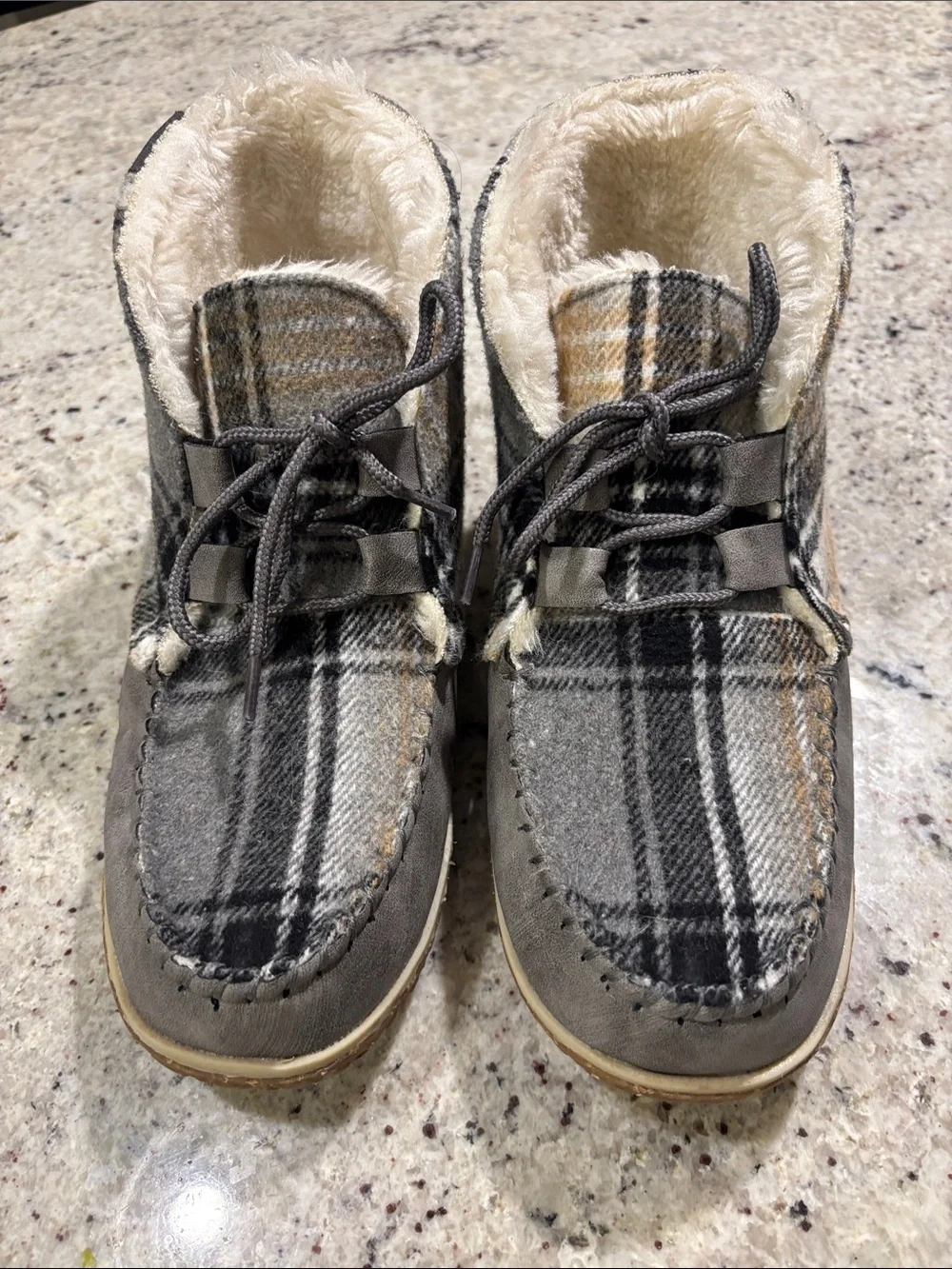 Minnetonka Plaid Faux-Fur Lined Ankle Moccasins in Gray and Tan